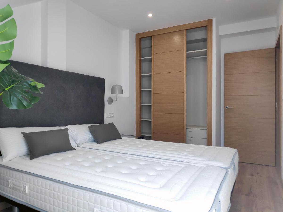 Apartamentos Rey By Como En Casa 산티아고데콤포스텔라 외부 사진